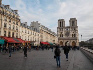 Indian-Inspired Walking Tour of Paris: Tracing Cultural Connections Through the City